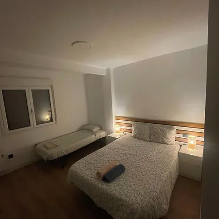 Cozy 6' From San Sebastian + Parking